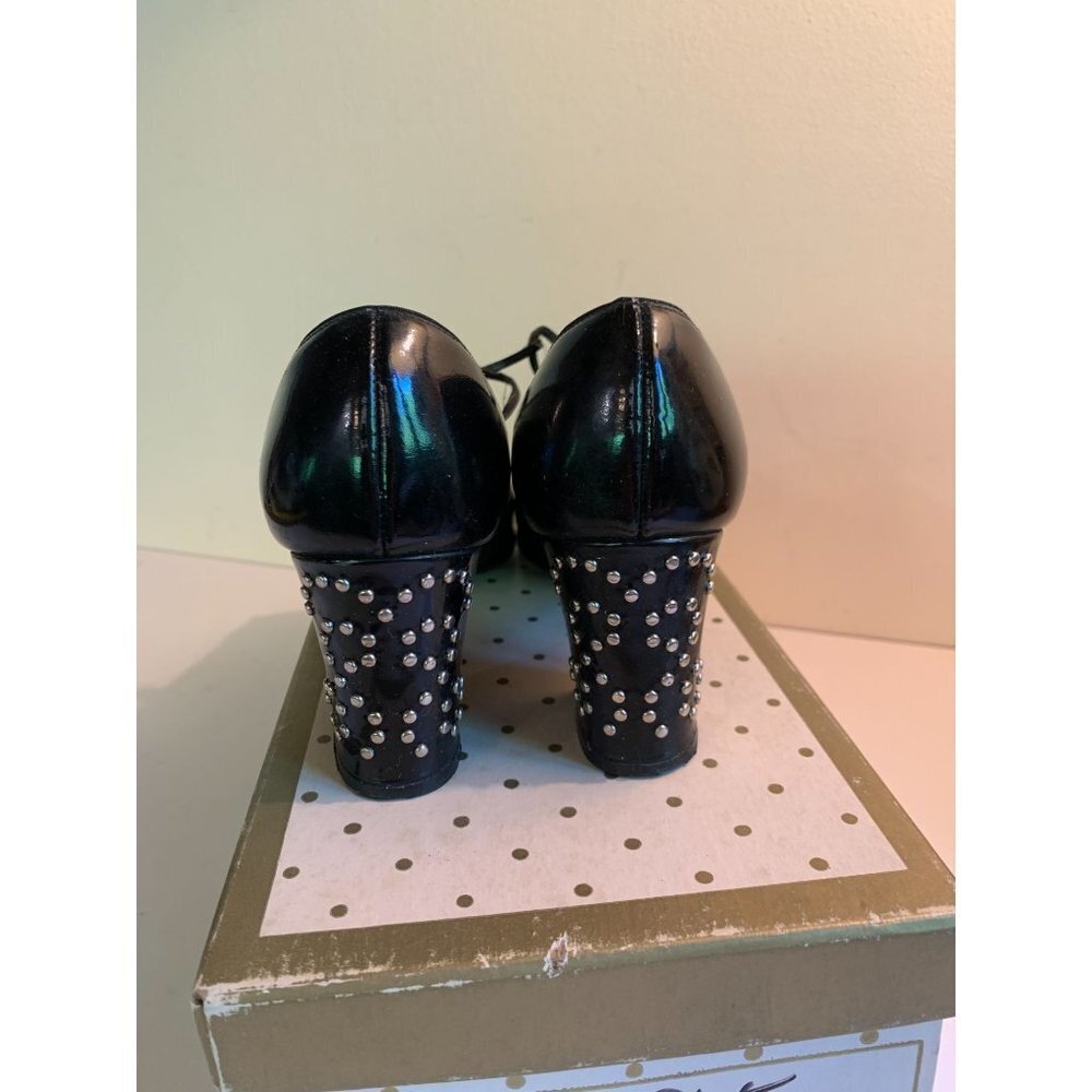 Vintage 1960 Black Patent Leather Studded Oxford Lace Up Shoe 6 B - Picture 6 of 9